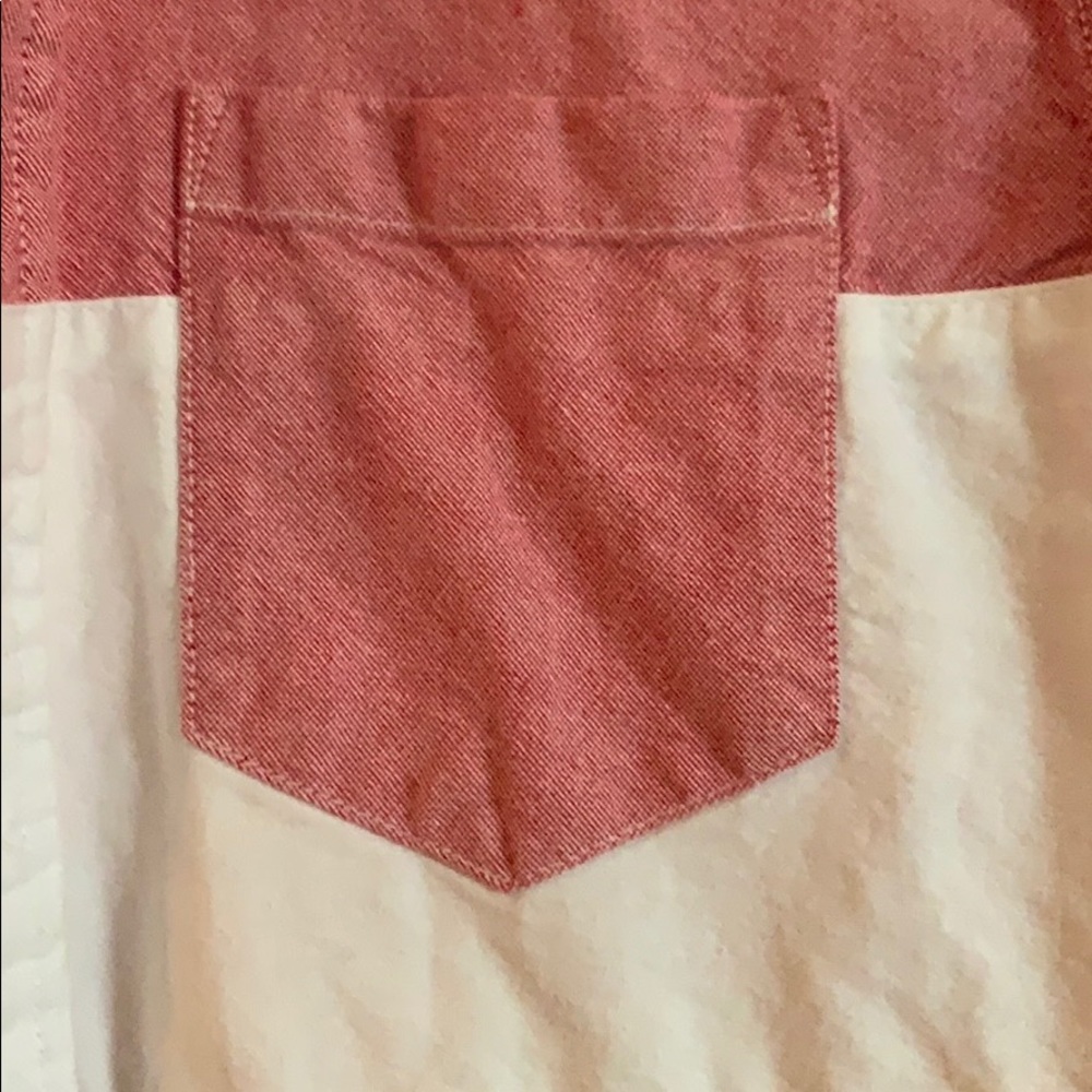 Button up - Picture 4 of 4